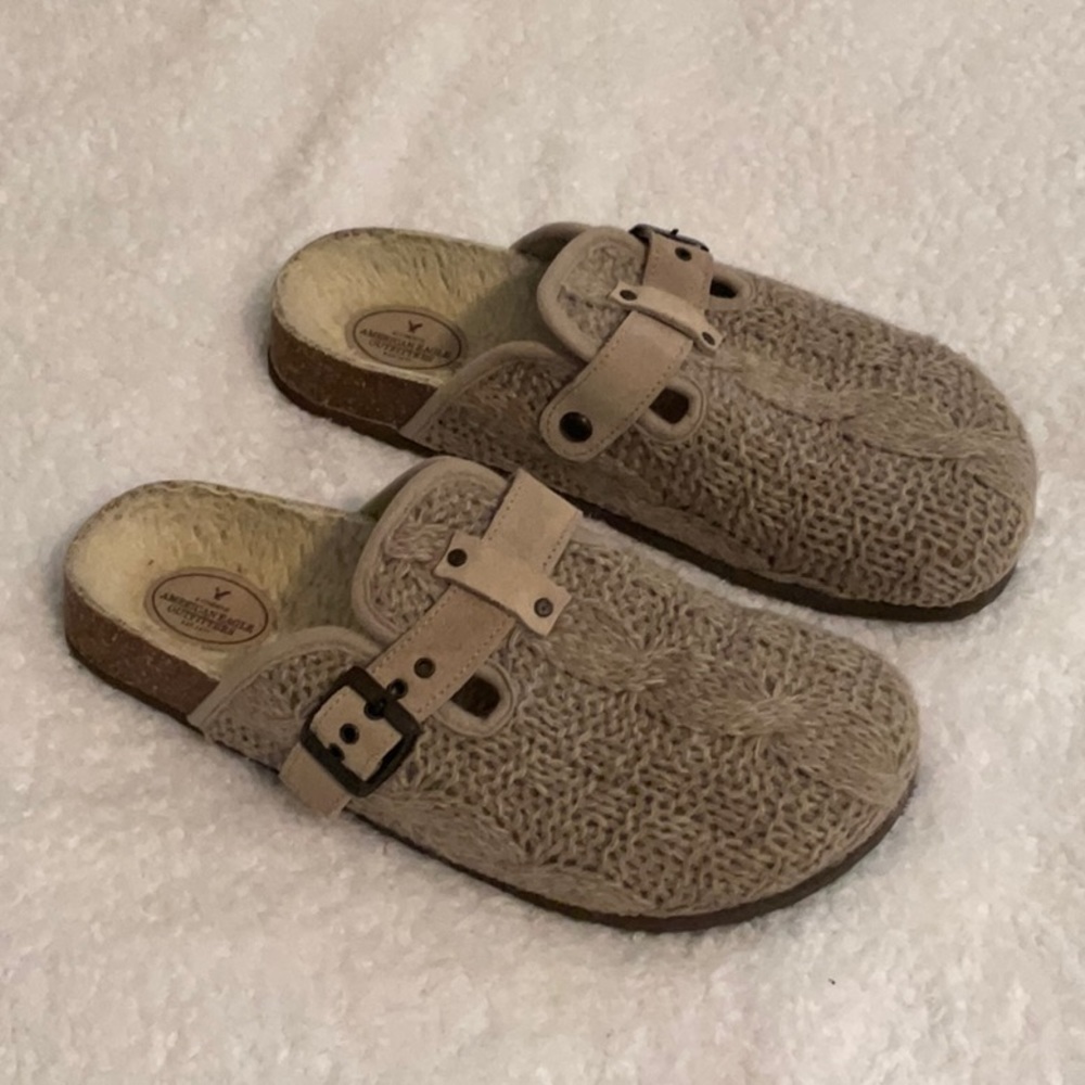 American Eagle clog sz10